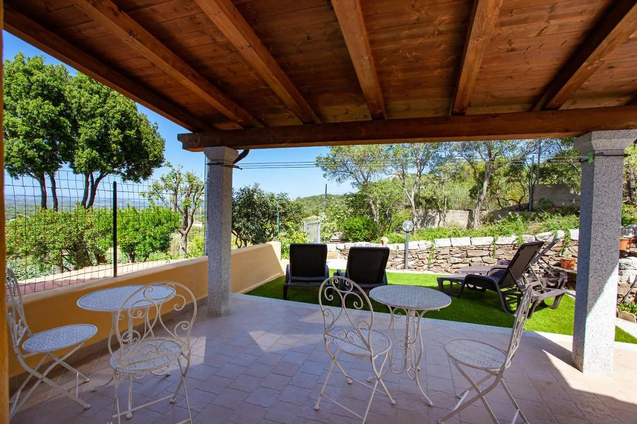 La Casa In Collina - Affittacamere Con Vista Mare Lu Lioni Maison d'hôtes