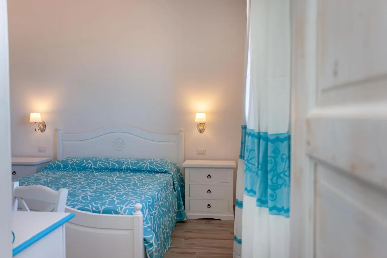 La Casa In Collina - Affittacamere Con Vista Mare Lu Lioni