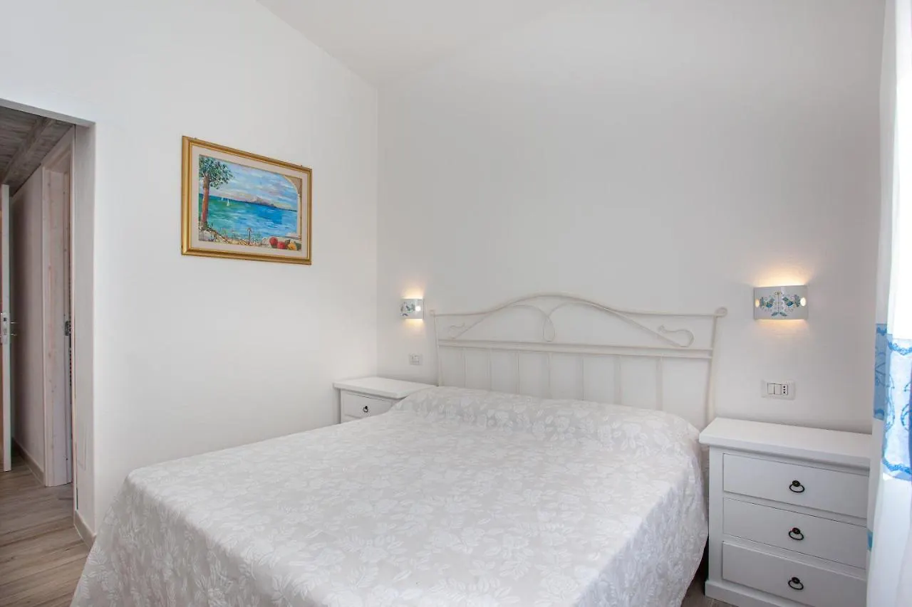 Maison d'hôtes La Casa In Collina - Affittacamere Con Vista Mare Lu Lioni